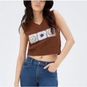 Aritzia Sunday Best Granny Square Vest Sleeveless Knit Top